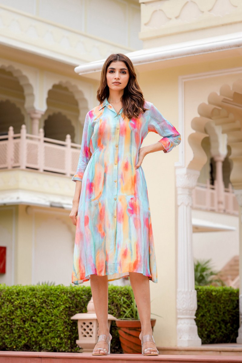 Jazzy Muslin Gown🤩