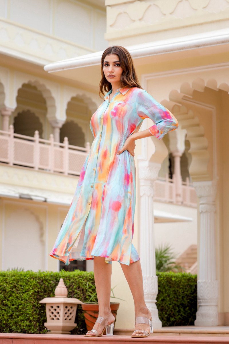 Jazzy Muslin Gown🤩