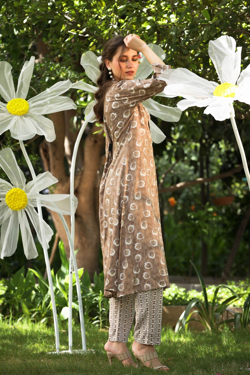 Awesome Coord Set with Shrug