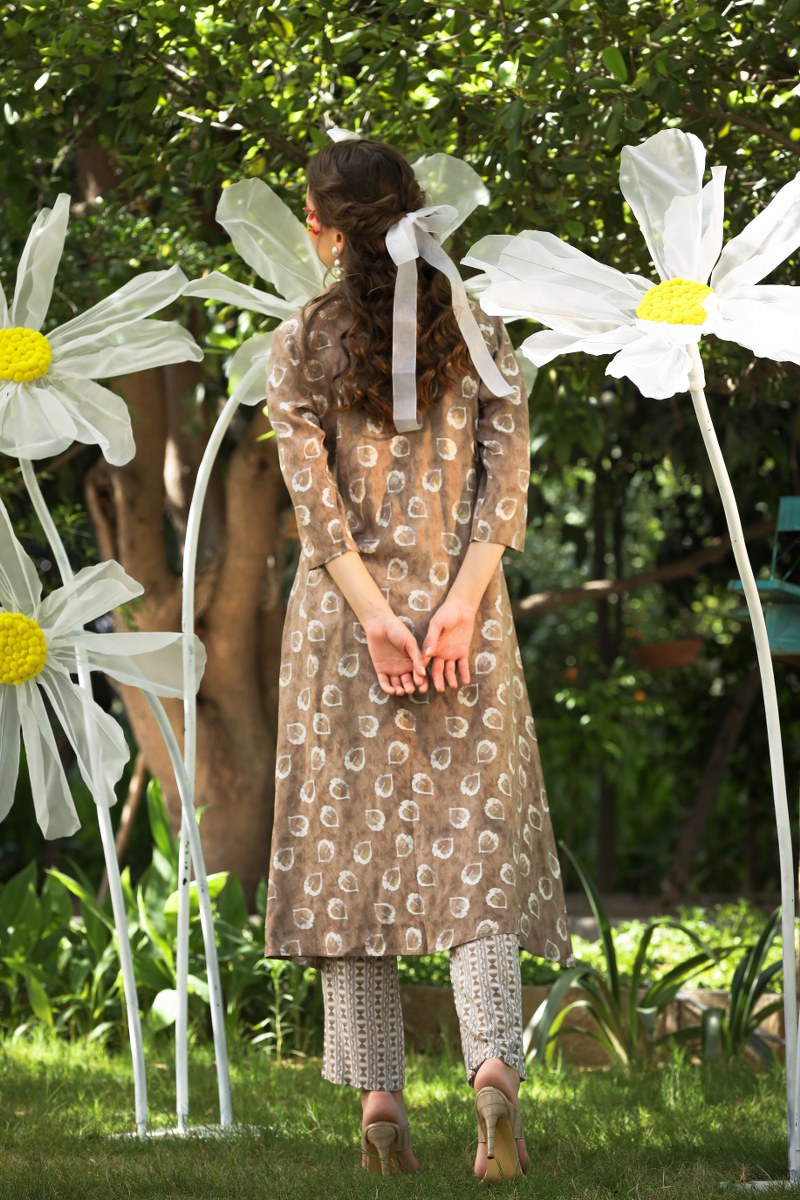 Awesome Coord Set with Shrug