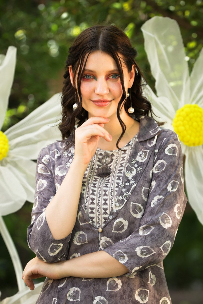 Awesome Coord Set with Shrug