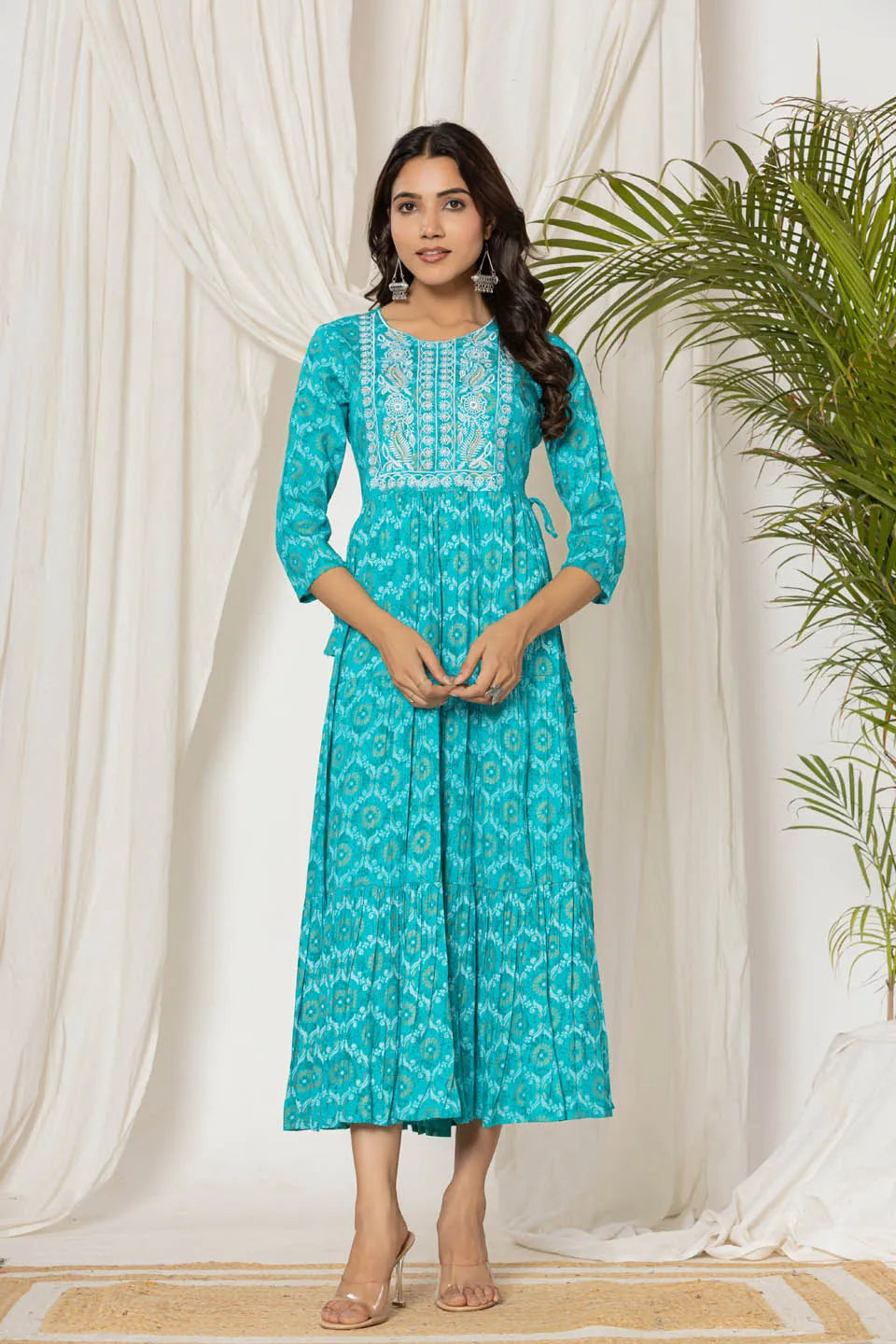 floral printed flared kurta with round neck