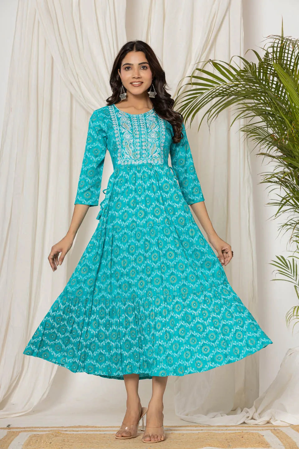 floral printed flared kurta with round neck