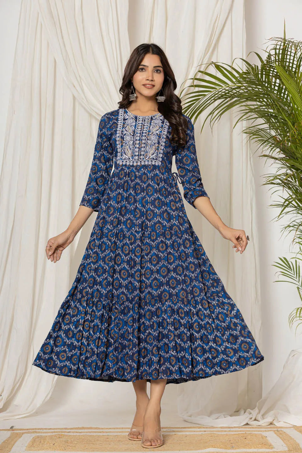 floral printed flared kurta with round neck