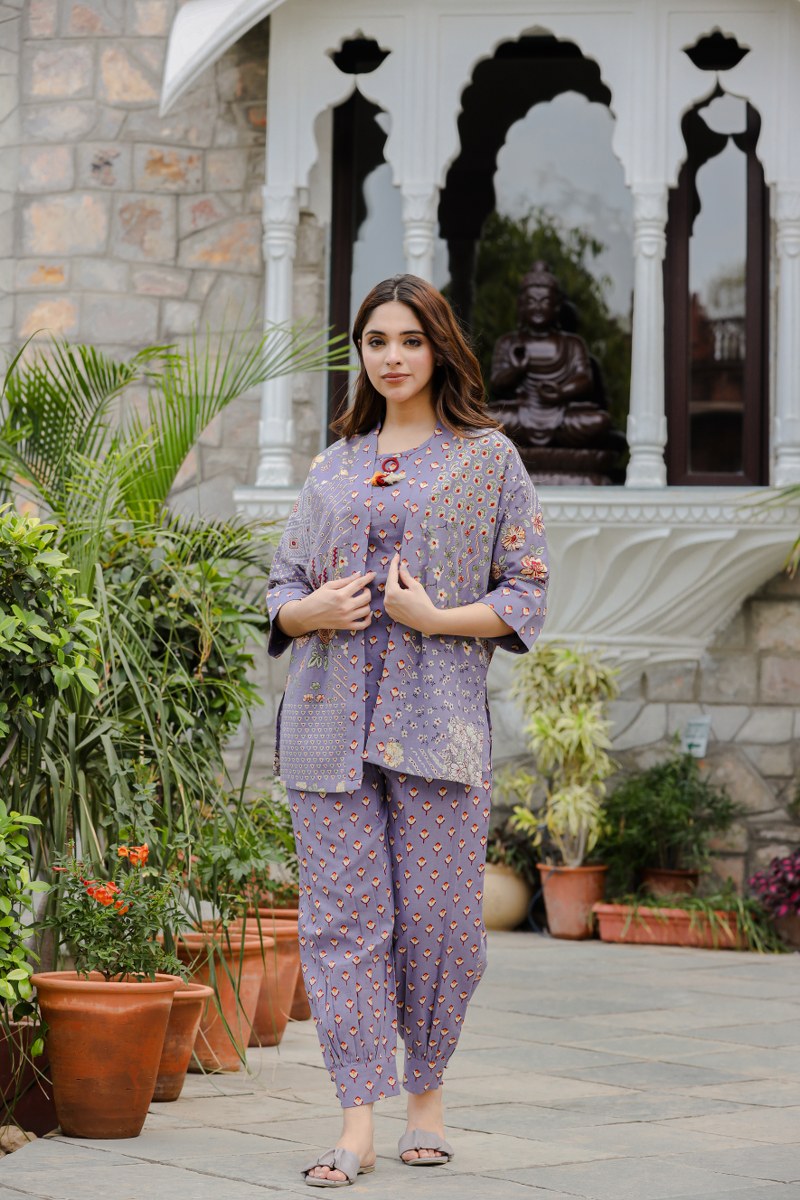 Beautiful Flower-Printed Coord Set