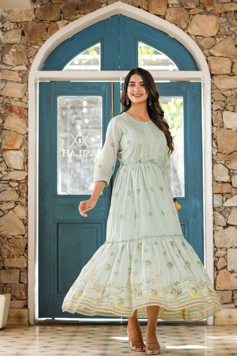 Budding Beautifull long gown 💃