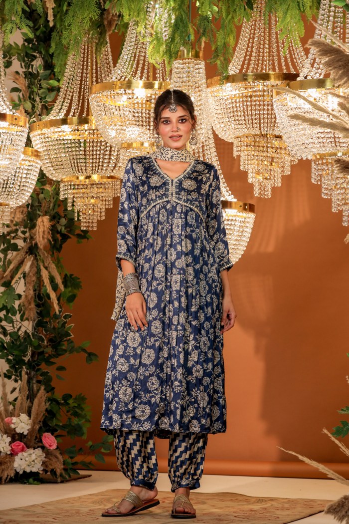 Amazing Moonlight Kurta Set 🤩