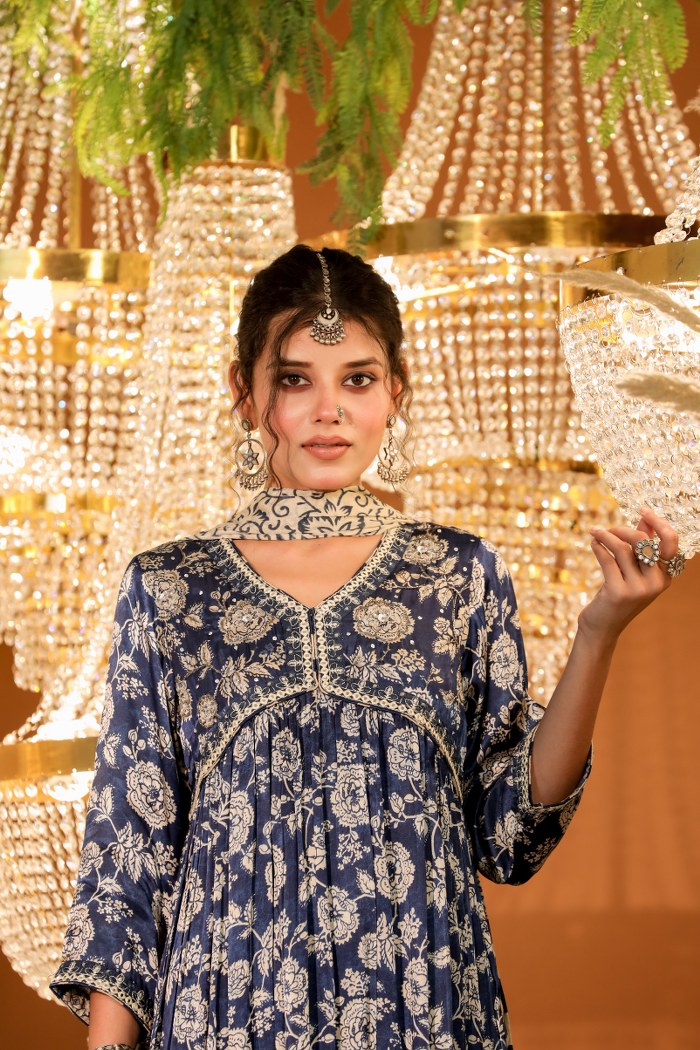 Amazing Moonlight Kurta Set 🤩