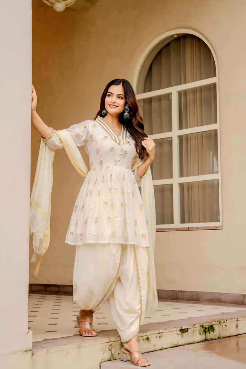 Elegant Off-White Mirror Work Kurta with Dhoti Pants & Dupatta – Festive Women’s Ethnic Set