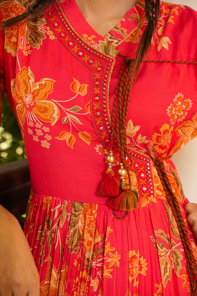 Streamlined Style Kurta Ensemble