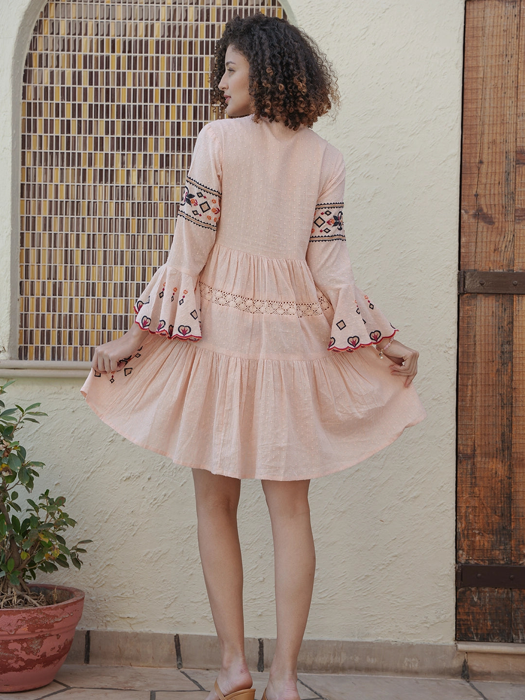 Cotton Radiance: Monochrome Elegance Short Dress