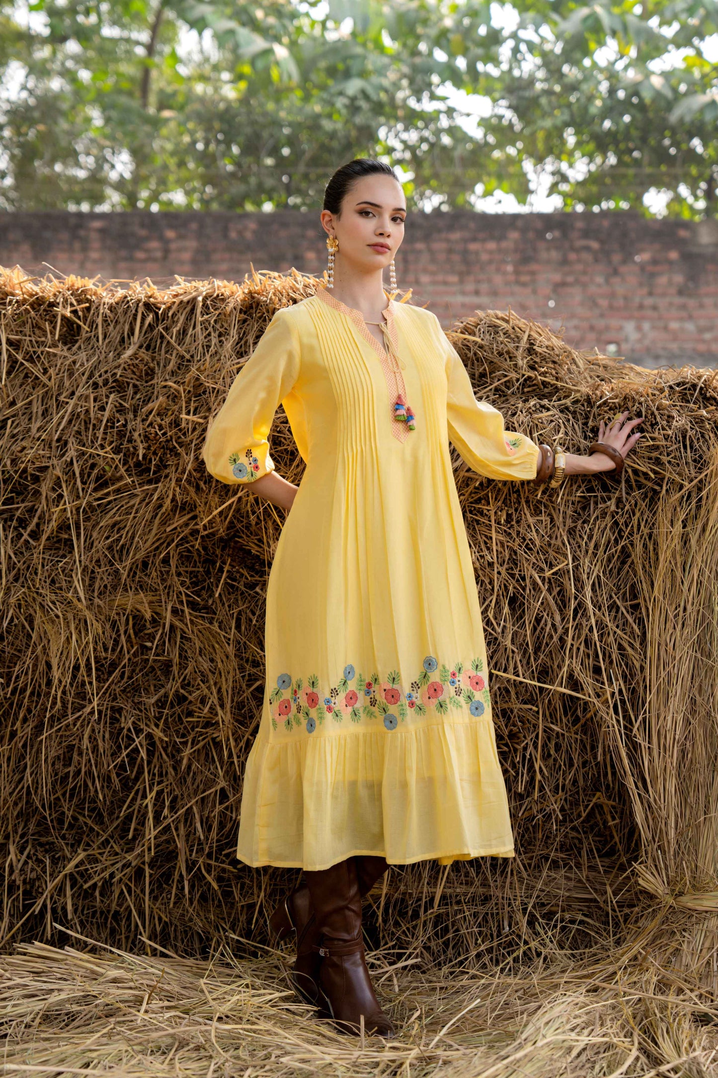 SUNSHINE BLOOM COTTON DRESS WITH EMBROIDERY
