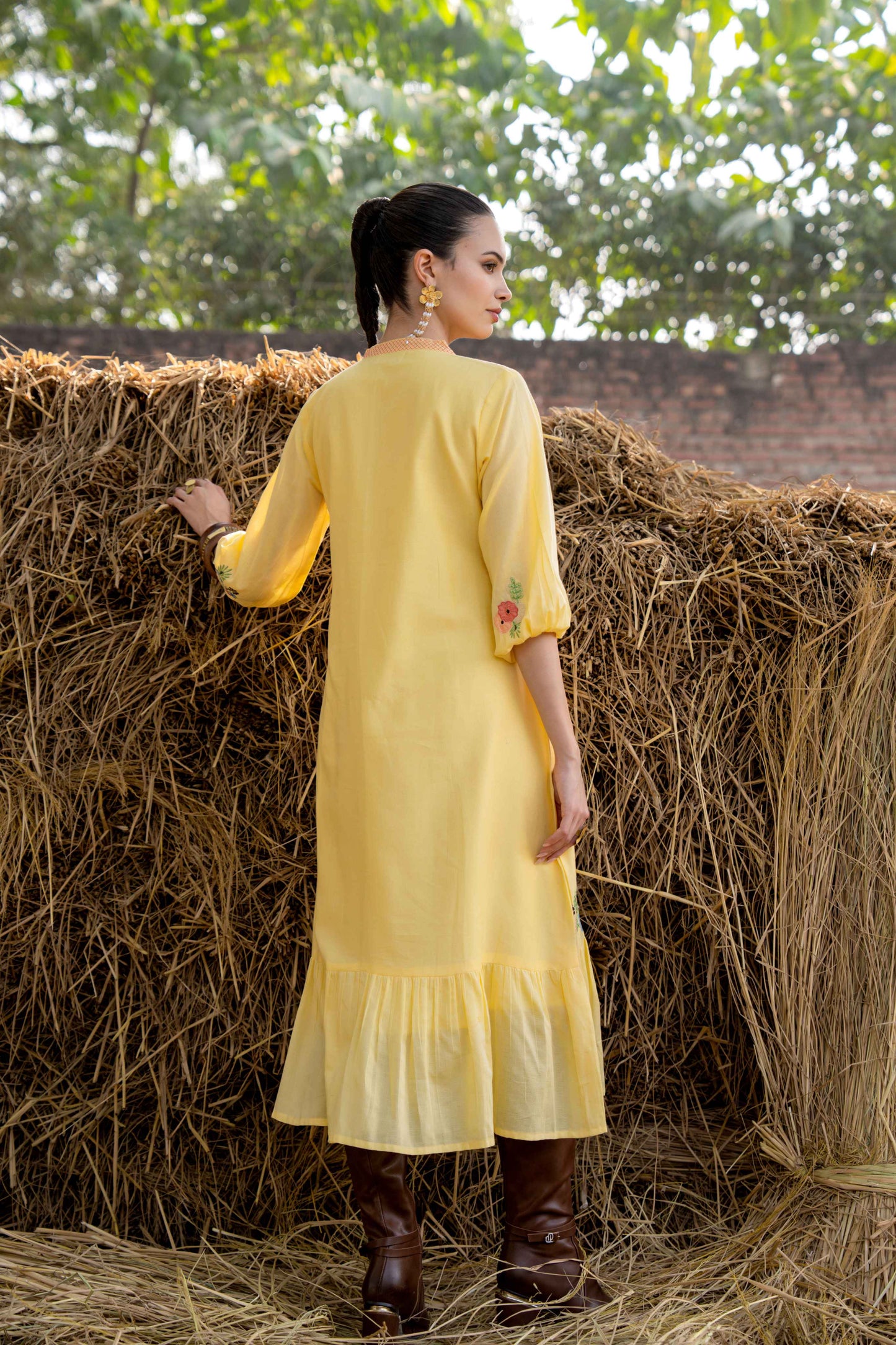 SUNSHINE BLOOM COTTON DRESS WITH EMBROIDERY