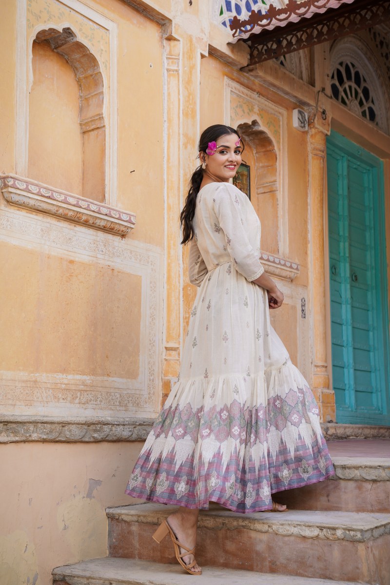 Impressive 3 Color Gown