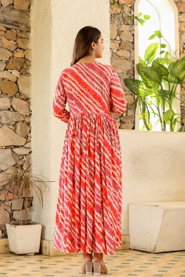 The Astounding Long Dress💐