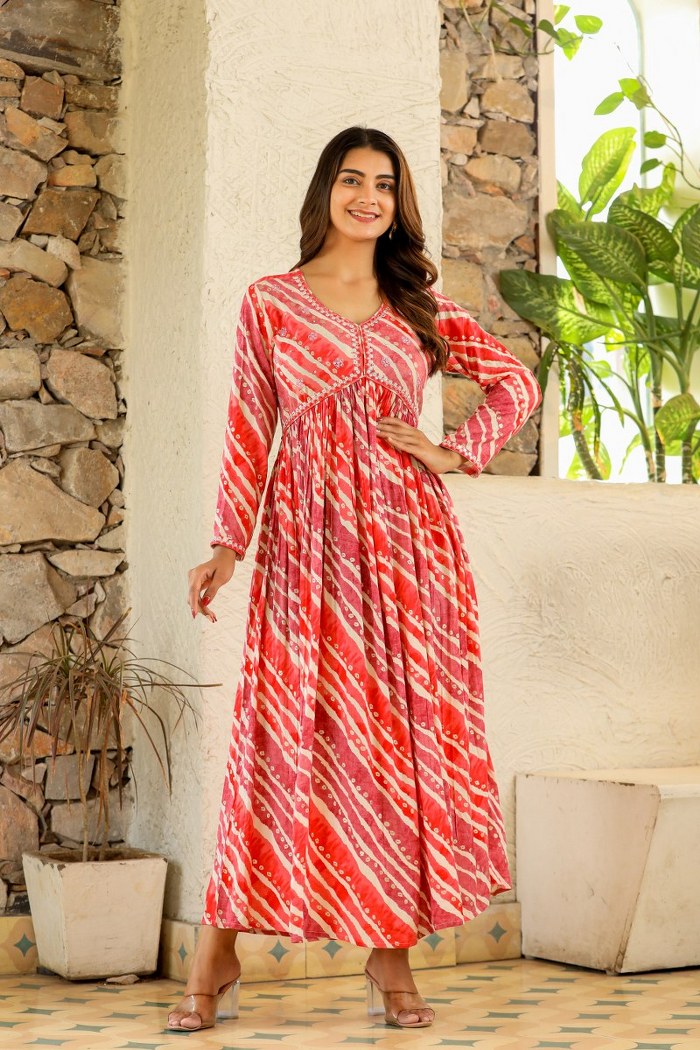 The Astounding Long Dress💐