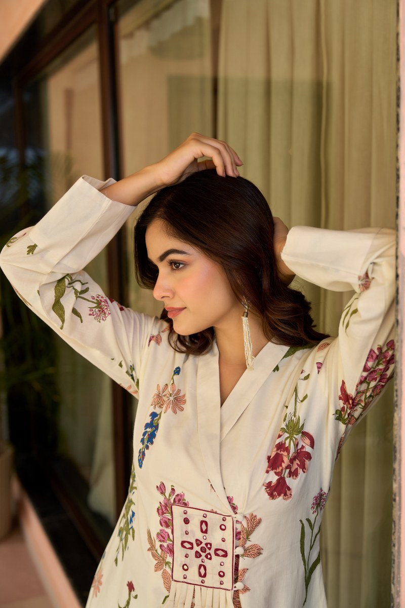 Elegant Floral Printed Cotton Wrap Kurta Set – Off White