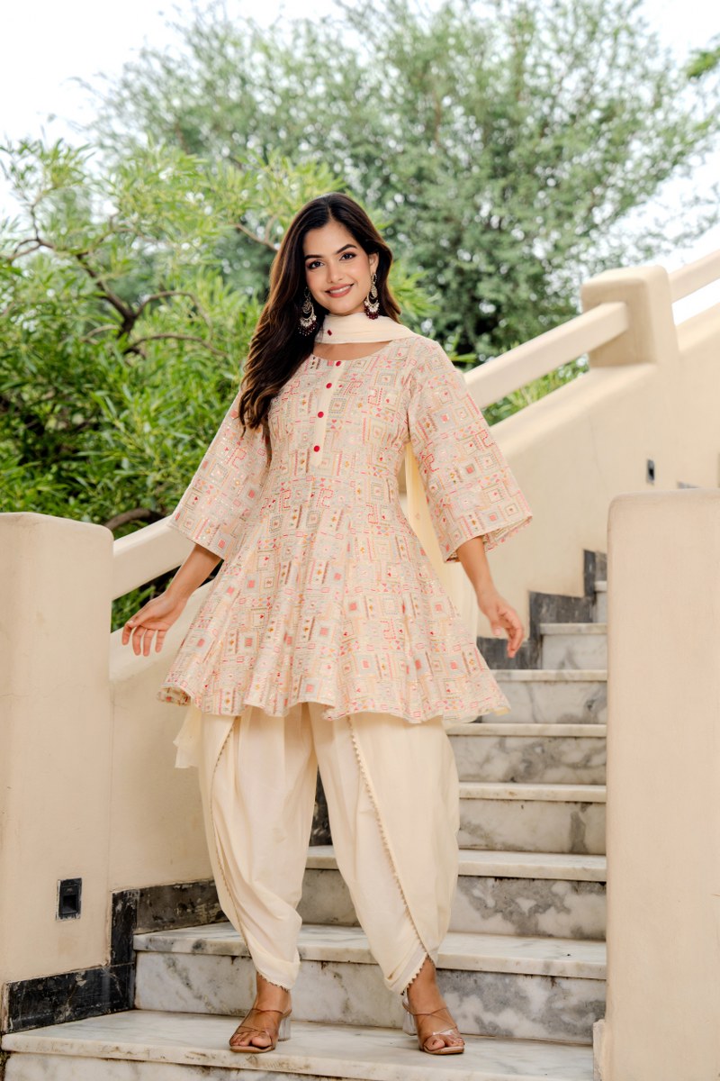 Chic Off-White Embroidered Kurta with Dhoti Pants & Dupatta – Festive Ethnic Set for Women