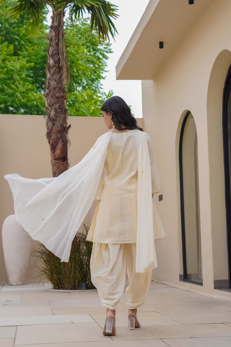 Elegant Off-White Embroidered Kurta with Dhoti Pants – Festive & Ethnic Wear for Women