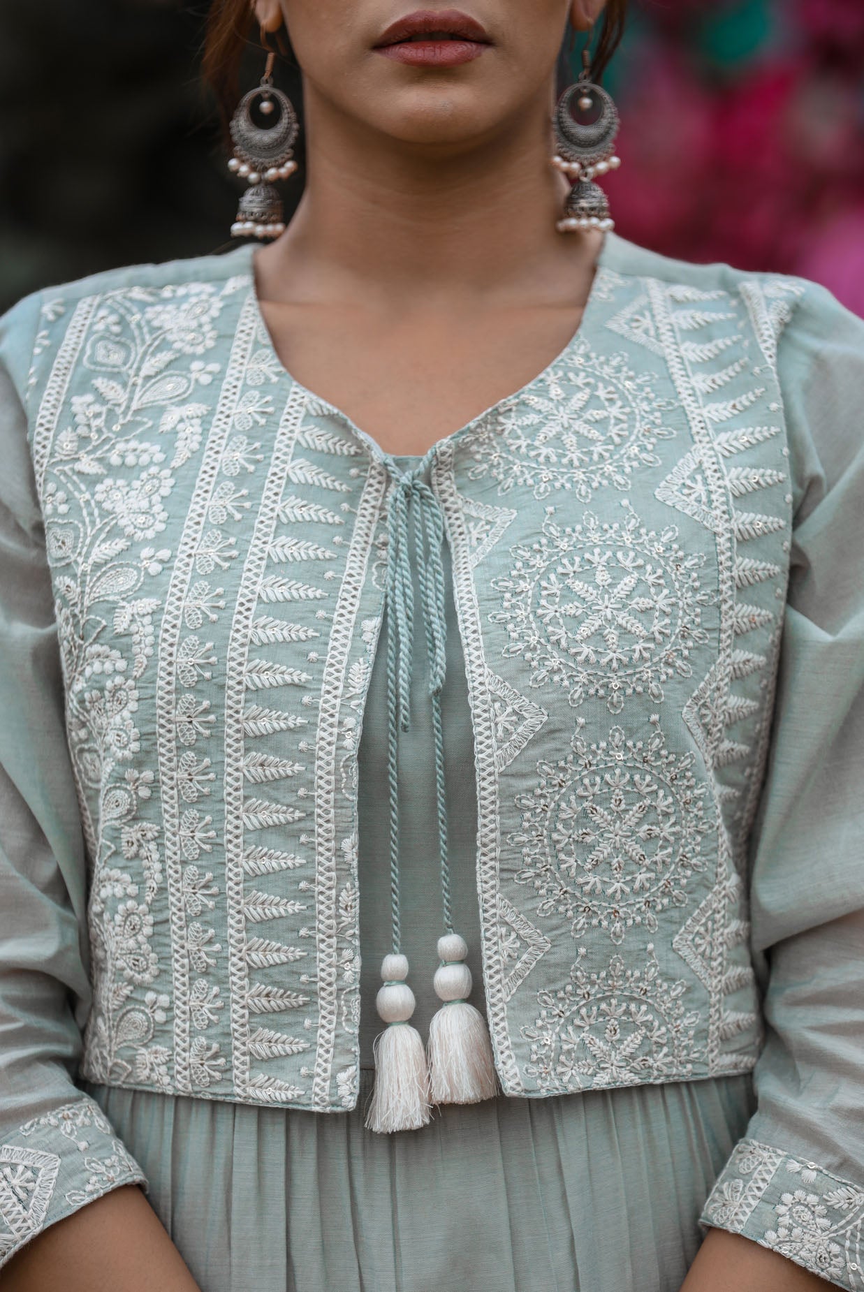 The peplum short jacket sharara