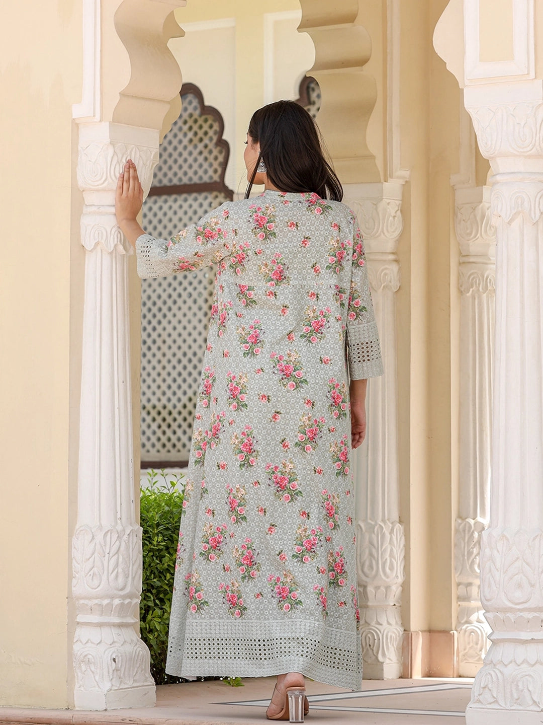 Amazing Cotton Long Gown With Shrug