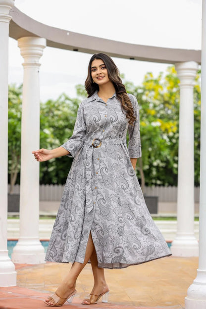 sophisticated designed beautiful long gown😍
