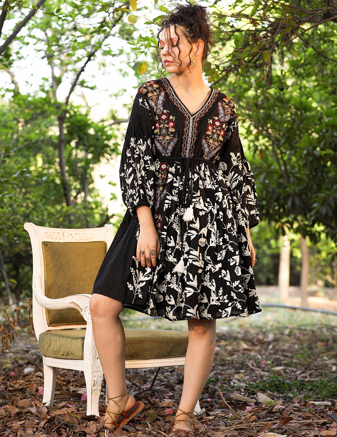 AISH BLACK EMBROIDERED DRESS