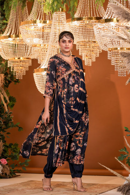 Muslin Majesty: Dual-Tone Kurta Set