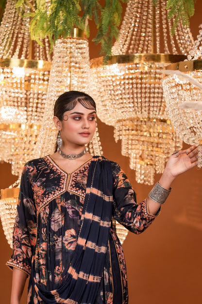 Muslin Majesty: Dual-Tone Kurta Set