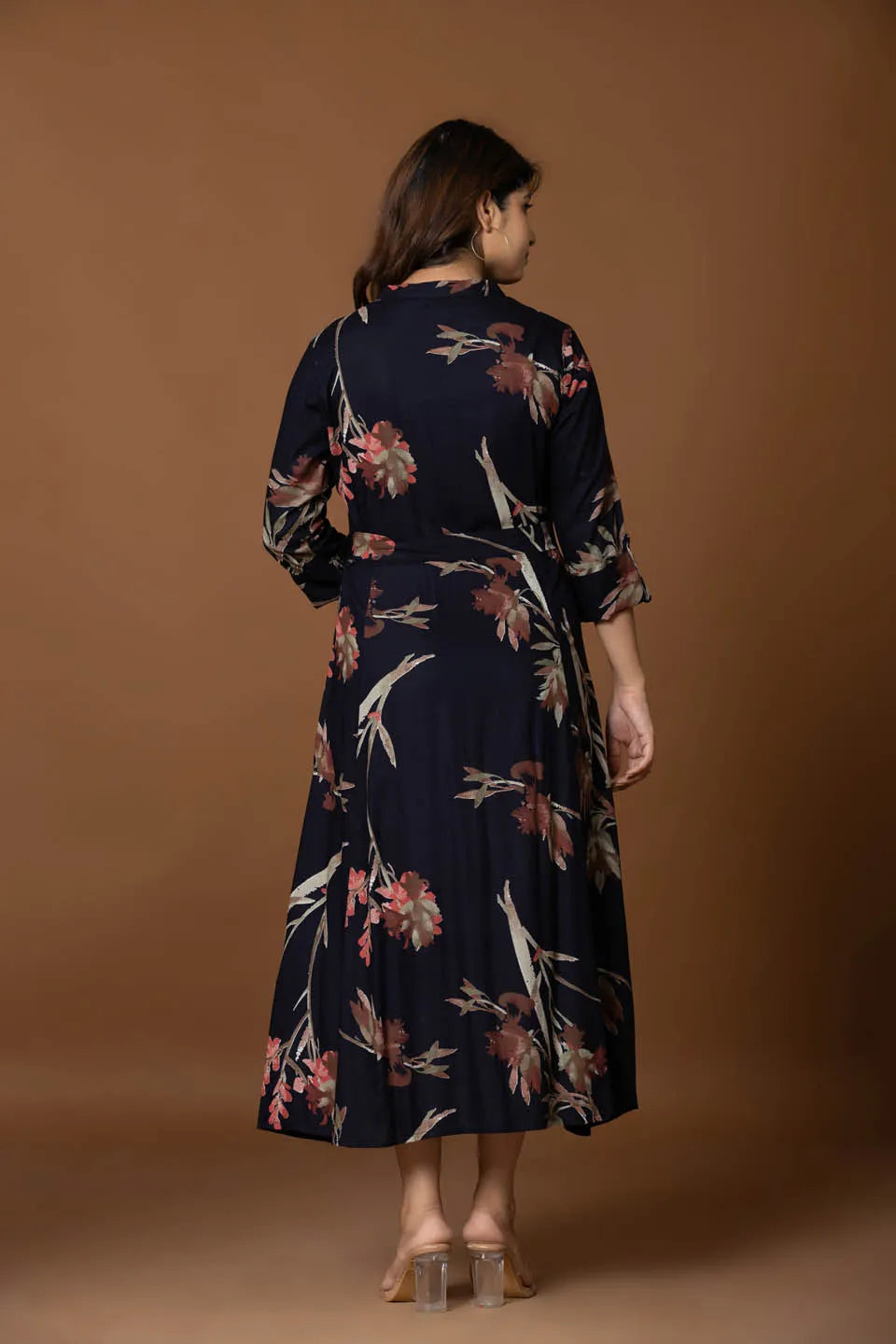 floral printed black fit flare midi dress with belt for casual occasions