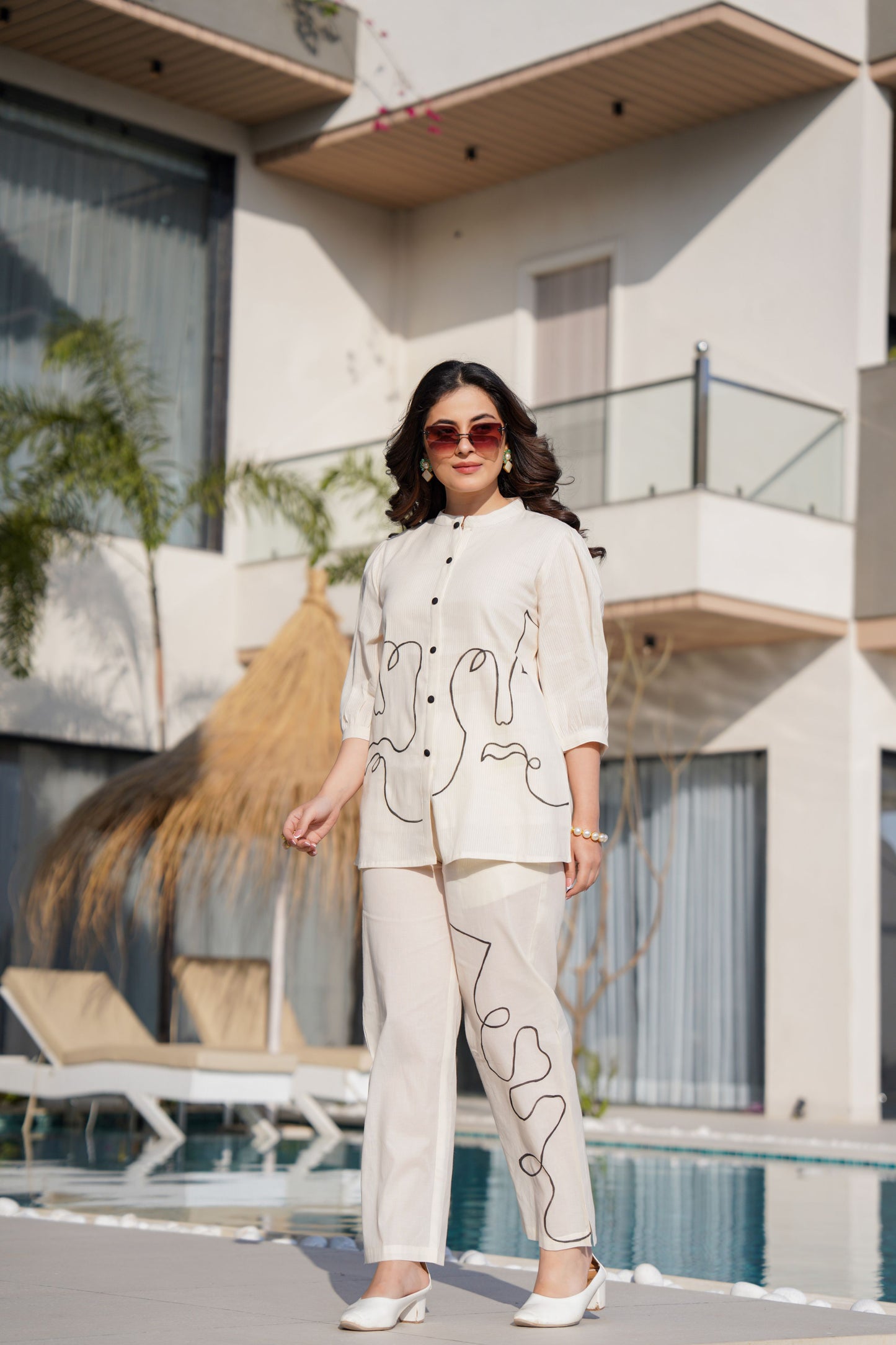 Women's Cream Co-ord Set with Abstract Line Art Print