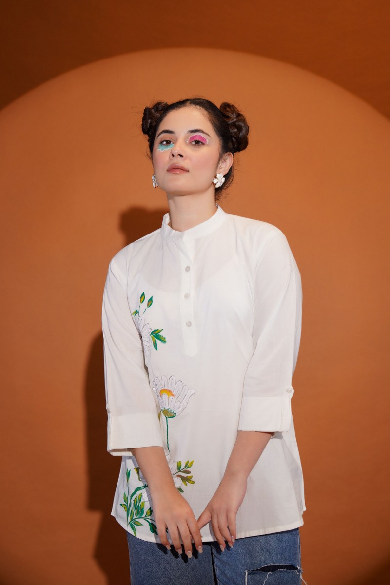 DAISY BLOOM HAND-PAINTED COTTON SHIRT – FOR WOMEN