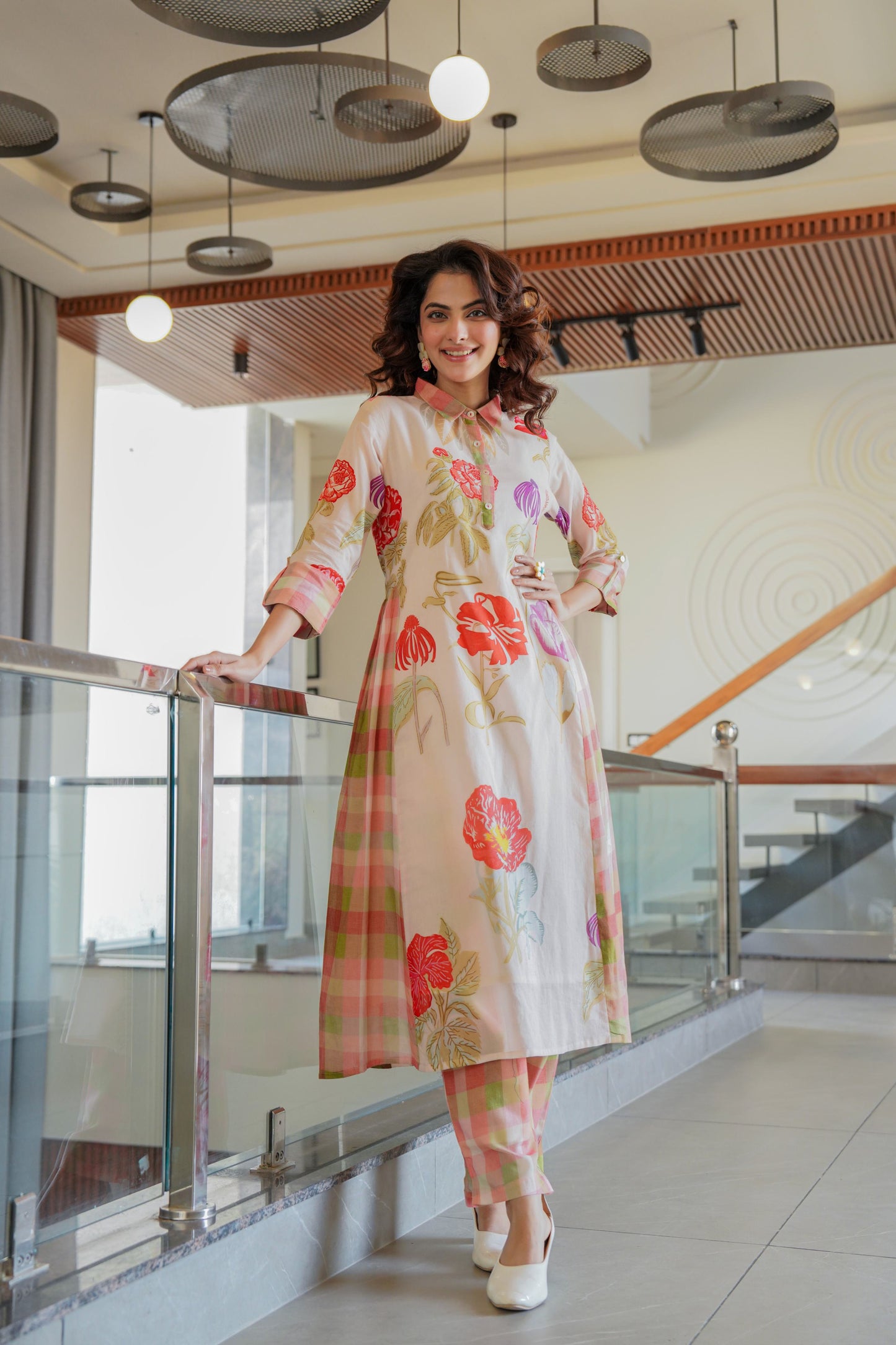 WOMEN'S FLORAL PRINTED COTTON A-LINE KURTI WITH CHECKERED DETAILING | COLLAR NECK & 3/4TH SLEEVES | ELEGANT DAILY AND OCCASION WEAR