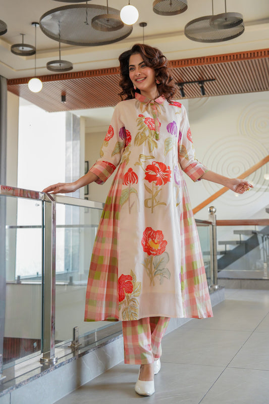 WOMEN'S FLORAL PRINTED COTTON A-LINE KURTI WITH CHECKERED DETAILING | COLLAR NECK & 3/4TH SLEEVES | ELEGANT DAILY AND OCCASION WEAR
