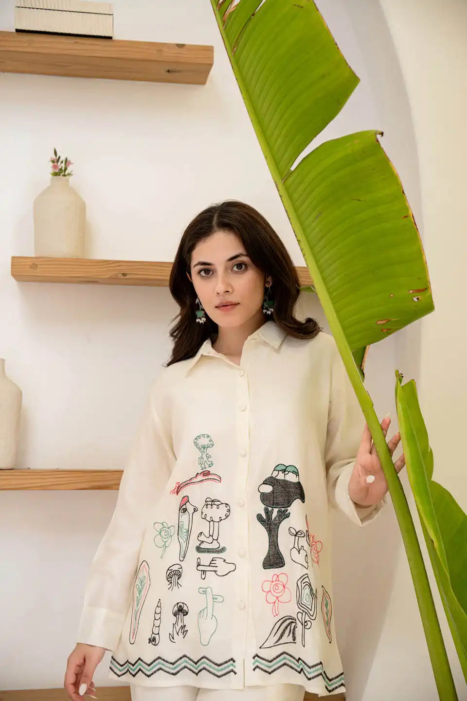 Off-white embroidered Roman silk kurta with straight pants set