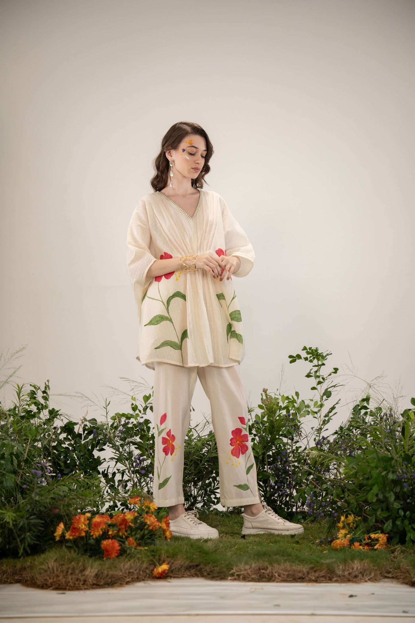 HAND-PAINTED FLORAL CO-ORD SET FOR WOMEN PREMIUM DOBI COTTON STYLISH KURTA & PANT SET SUMMER COLLECTION