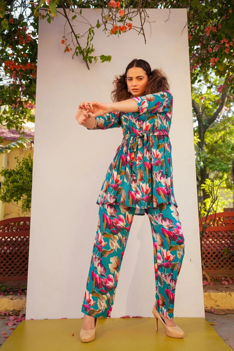 The Multicolor Flowera Coord Set