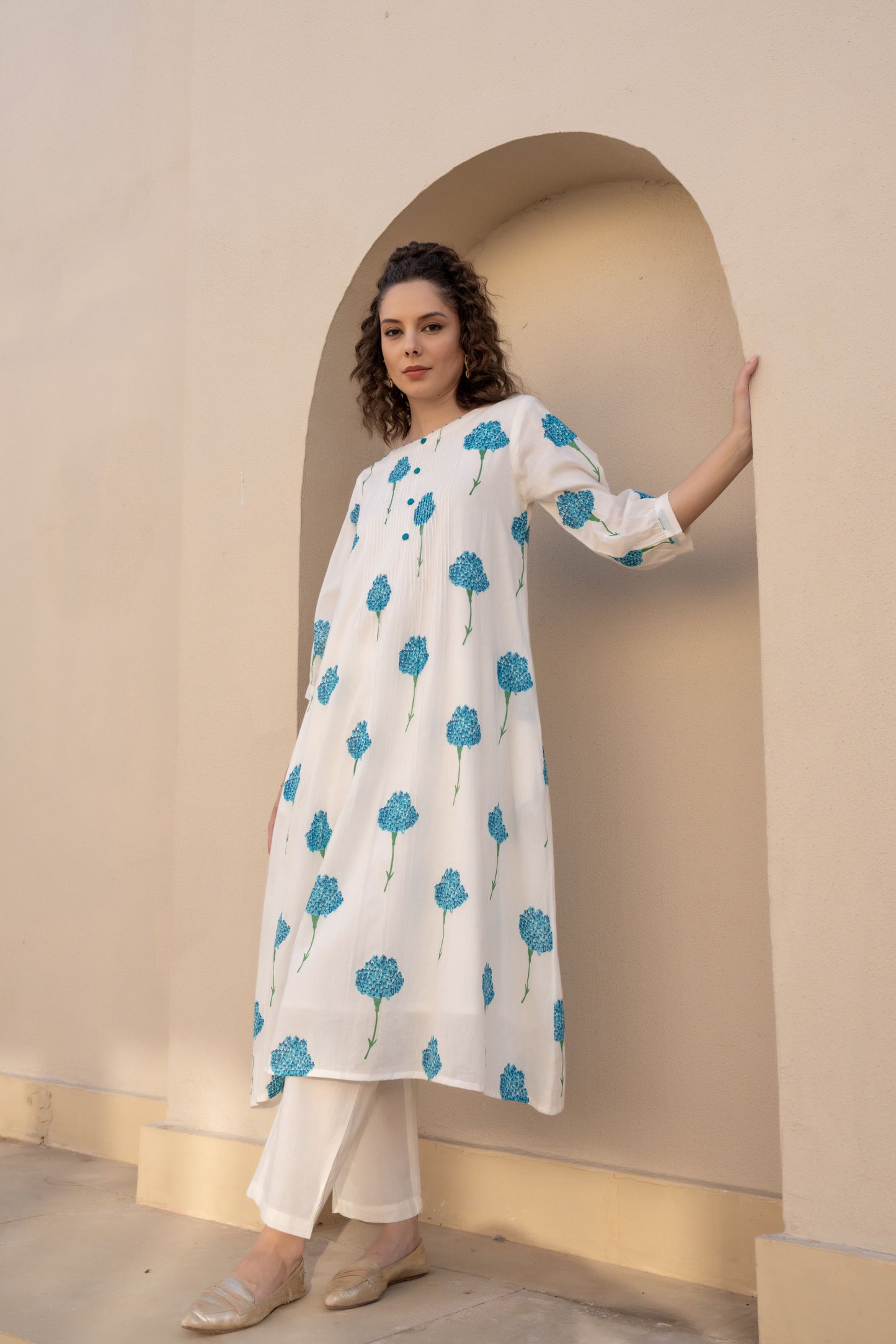 WHITE BLOOM EMBROIDERED COTTON CO-ORDS SET COMFORT & MINIMAL CHARM