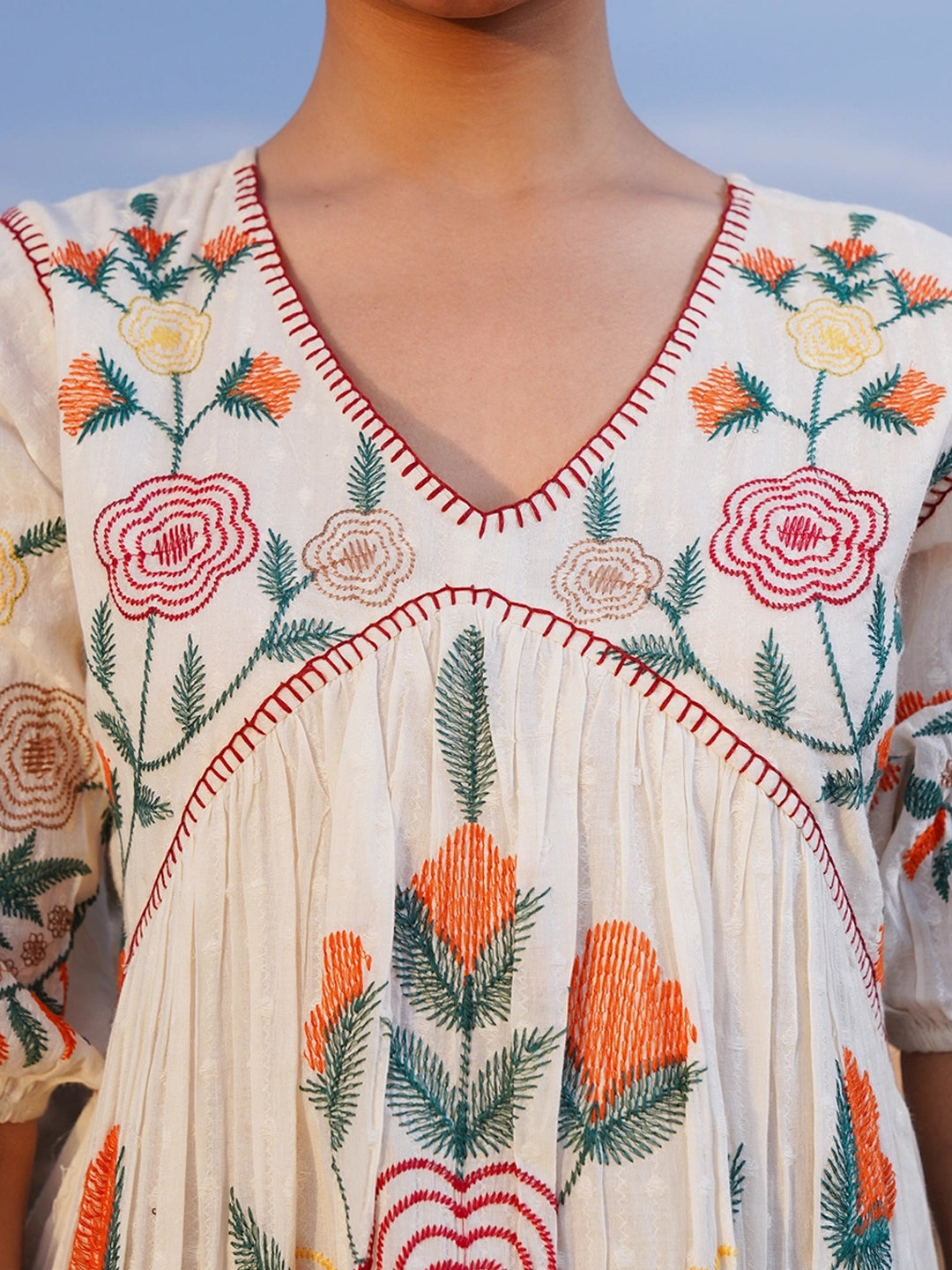 amazing embroidery short dress
