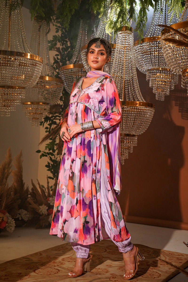 Paradise Crepe Kurta Set