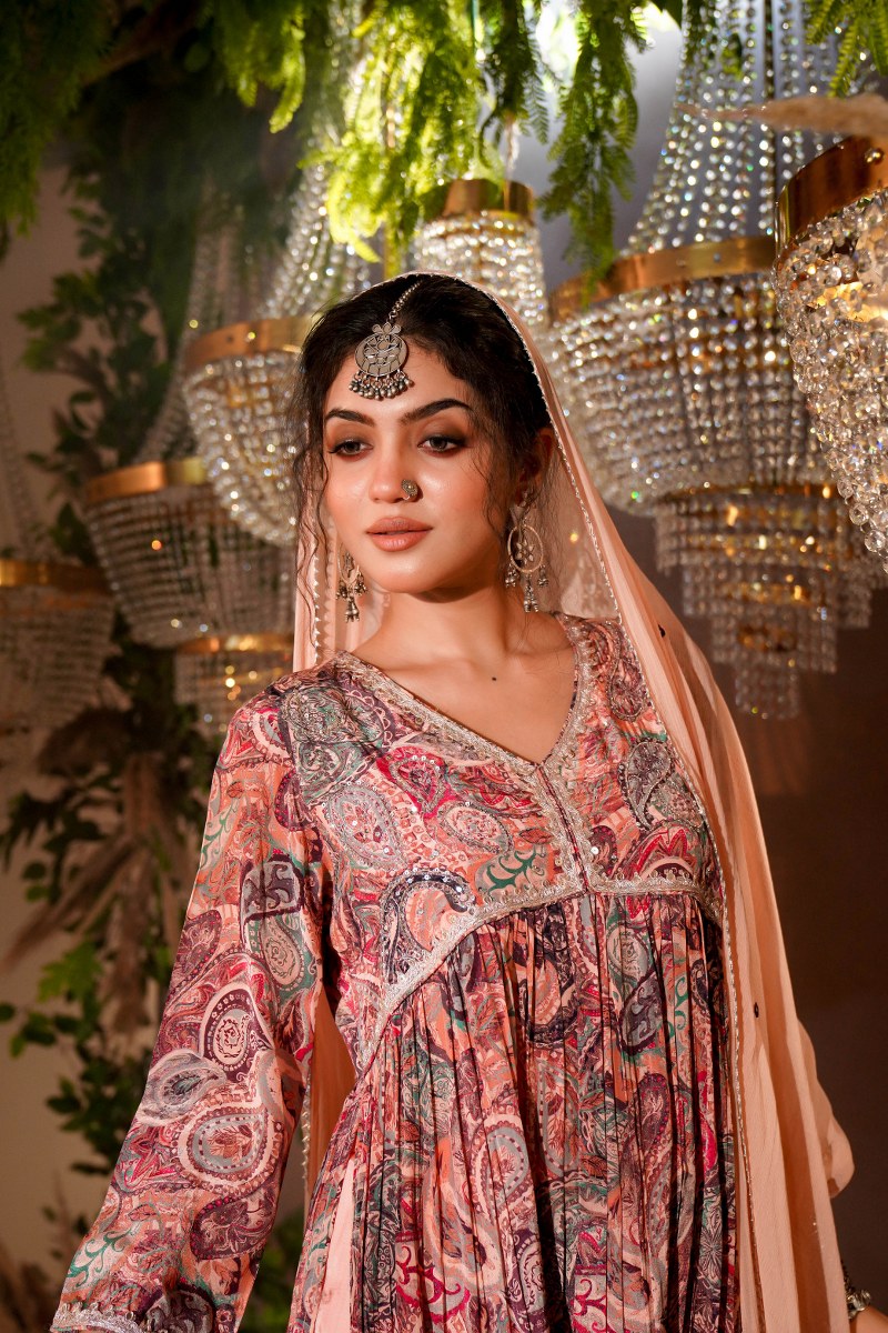 Bouquet Print Crepe Kurta Set