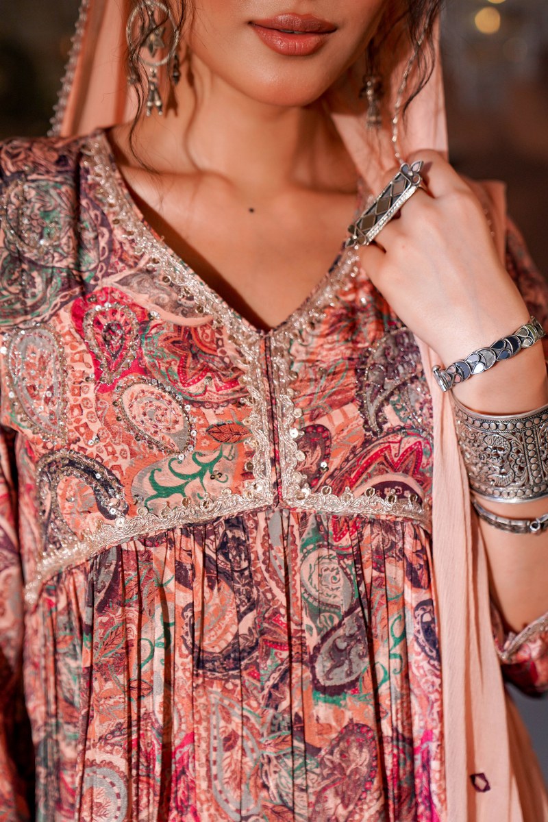 Bouquet Print Crepe Kurta Set