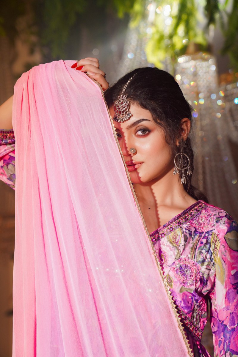 pretty in crape kurta ensemble
