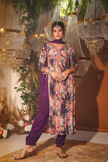 Noir Bouquet Print KurtaSet