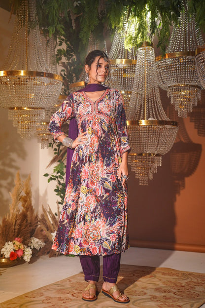 Noir Bouquet Print KurtaSet