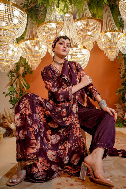 Muslin Majesty: Dual-Tone Kurta Set