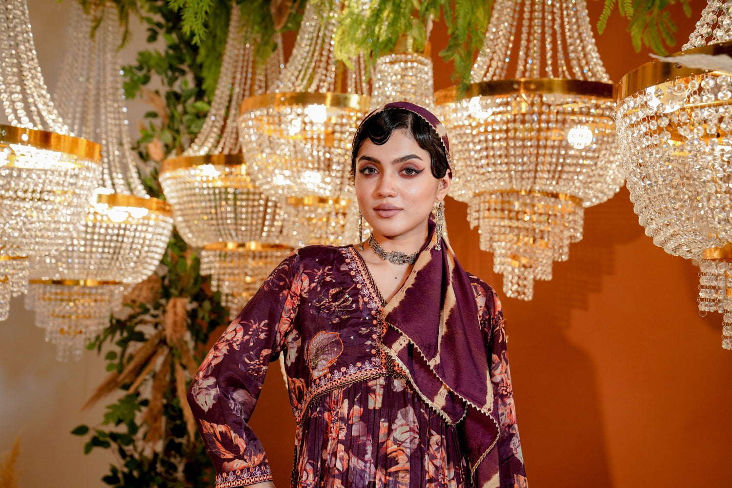 Muslin Majesty: Dual-Tone Kurta Set