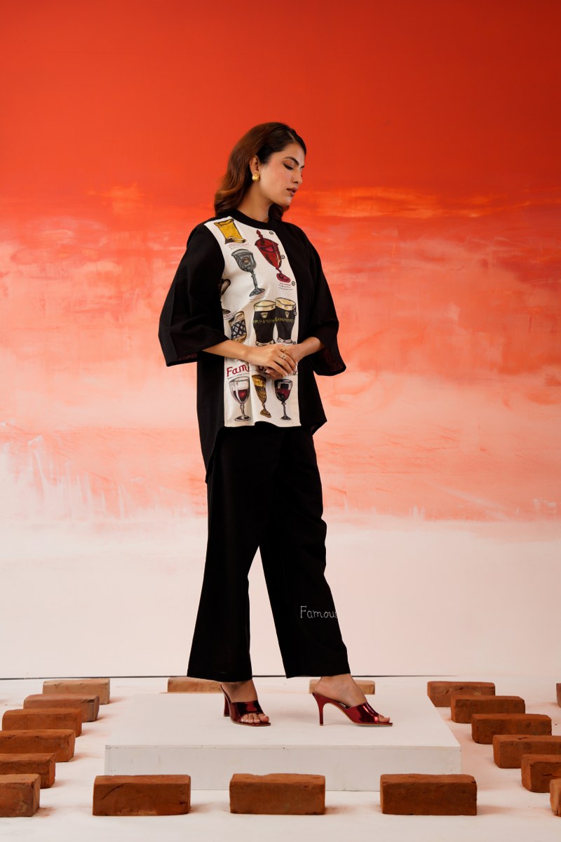 Hand Painted Cotton Flex Co-ord Set – “Famous Glasses” Art Design