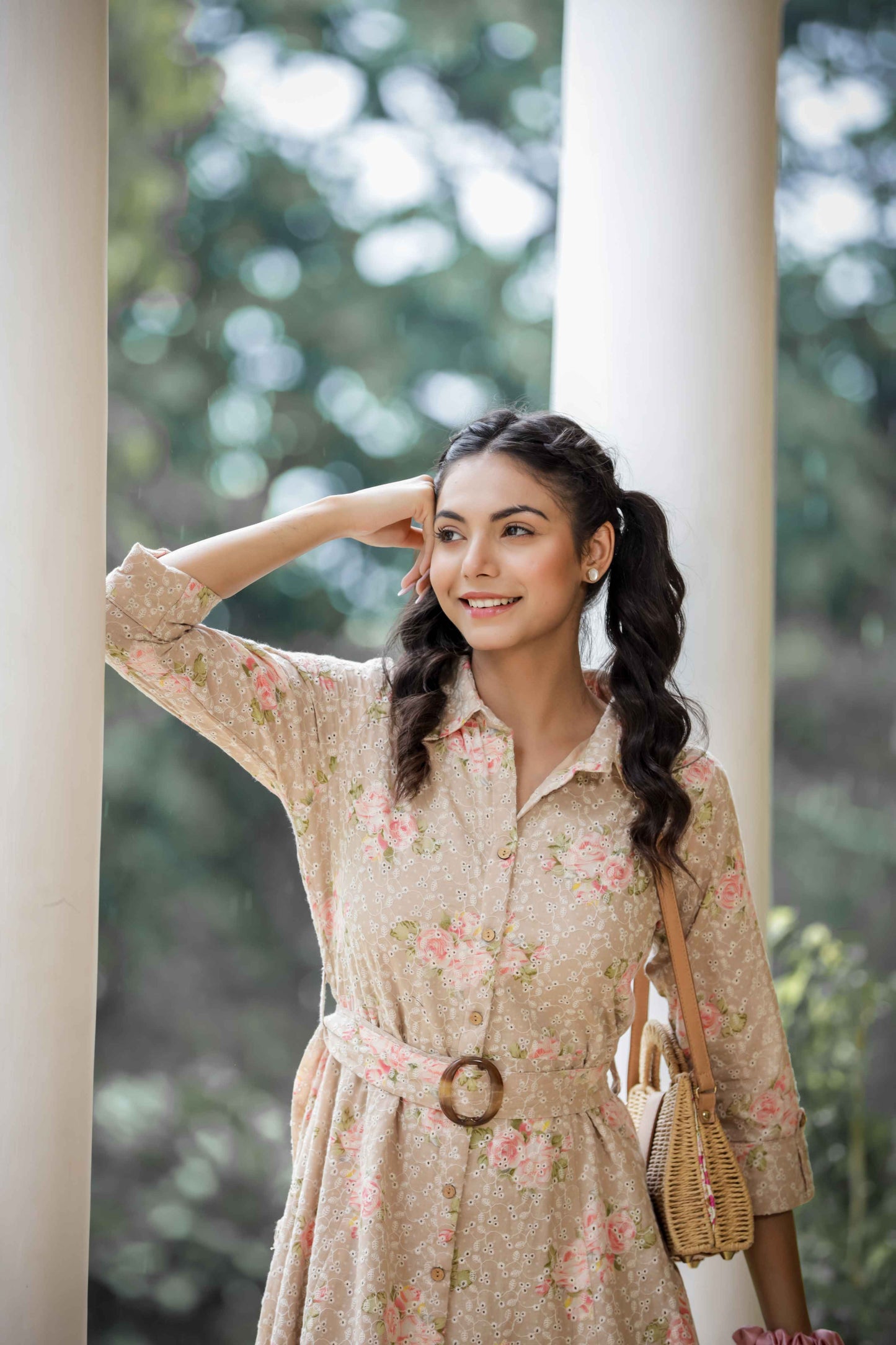 sniffle bunch floral middi dress 1