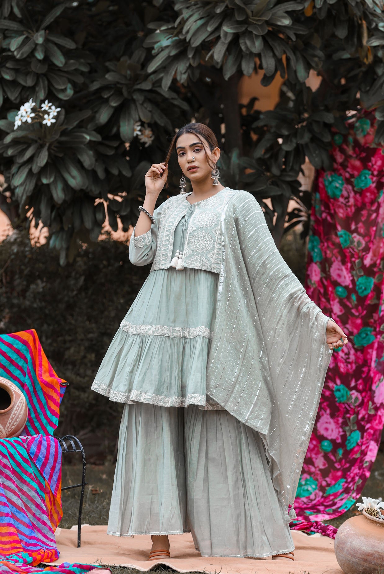 The peplum short jacket sharara